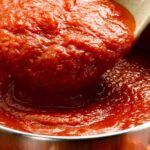 Acidità nel sugo di pomodoro? Questo è l'incredibile ingrediente per toglierla che tutti abbiamo in cucina