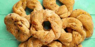 Taralli sugna e pepe come vuole la tradizione napoletana