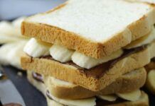 Toast banana e cioccolato: genuino e subito pronto, è perfetto per quando non ci vedi dalla fame! Toast banana e cioccolato: genuino e subito pronto, è perfetto per quando non ci vedi dalla fame!