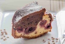 Torta marmorizzata alle ciliegie, golosa e soffice, perfetta a qualsiasi ora Torta marmorizzata alle ciliegie