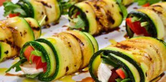 Zucchine alla caprese per una cena fresca, leggera che farà venire l'acquolina in bocca a tutti!