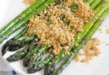 Asparagi gratinati alla siciliana: mangiali spesso, e la prova costume non fa più paura!