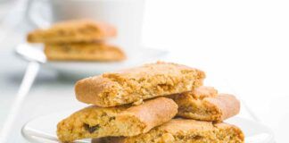 Biscotti alle mele friabili e cremosi, mia nonna mi ha suggerito questa ricetta, sono finiti subito