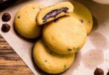 Biscotti ripieni extra fondenti, una vera coccola per la tua colazione: cuore cremoso irresistibile