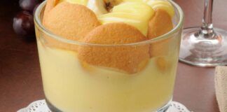 Crema alla banana con biscotti light| salutare e golosa| è la merendina perfetta