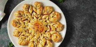 Girasole di pasta sfoglia per una cena goduriosa ed economica pronta in soli 5 minuti!