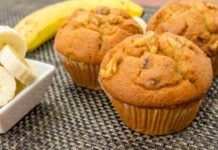 Muffin avena e banana: morbidi e profumati per iniziare la giornata senza troppi sensi di colpa Muffin avena e banana morbidi e profumati per iniziare la giornata senza troppi sensi di colpa