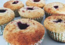 Muffin di ricotta ripieni alla marmellata 01052023 ricettasprint