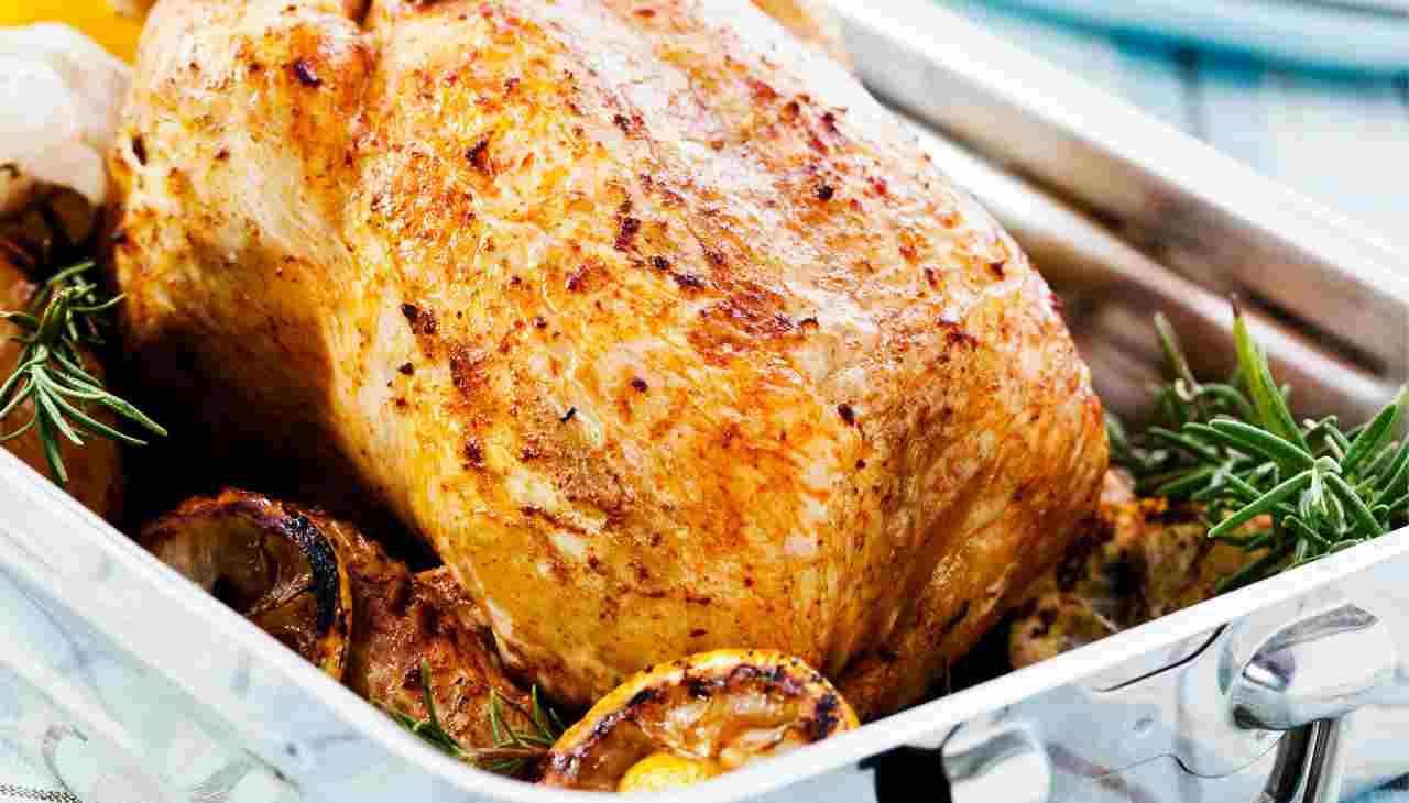 Pollo arrosto zero grassi: lo fai in casa, e in pochi minuti! Provalo subito, non hai più scuse!