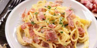 Spaghetti al prosciutto e formaggio: 5 minuti, e sono in tavola!