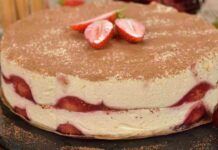 Tiramisù alle fragole per chi è a dieta: cremoso, delicato e super leggero solo 180 Kcal! Tiramisù alle fragole per chi è a dieta cremoso, delicato e super leggero solo 180 Kcal!