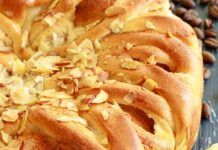 Torta intrecciata mandorlata di mele e caffè, il mix che non ti aspetti ma buonissimo e speciale Torta intrecciata mandorlata di mele e caffè 03052023 ricettasprint