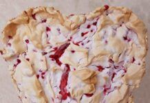 Torta meringata al ribes 29052023 ricettasprint