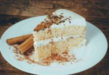 Torta panna e cannella, veloce e semplice ma è perfetta anche per le grandi occasioni Torta panna e cannella 18052023 ricettasprint