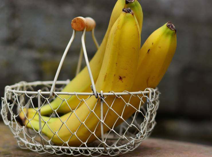 Crema alla banana con biscotti light| salutare e golosa| è la merendina perfetta. Foto di Ricetta Sprint