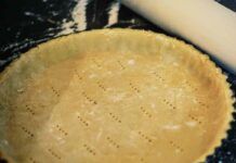 Crostata di savoiardi e crema, la ricetta tipica beneventana crostata savoiardi