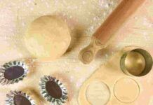 Unisci il Burro, le uova e lo zucchero| ti preparo una frolla da paura in 5 minuti frolla 5 minuti