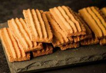 Biscotti da "latte" senza latte | Fragranti e gustosi | la ricetta della nonna da provare subito!