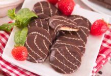Biscotti senza cottura | subito pronti e goduriosi | falli così, sono buonissimi e risparmi tantissimo!