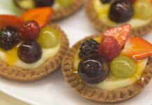 Crostatine alla frutta, friabili e cremose come quelle delle pasticcerie Crostatine alla frutta, friabili e cremose come quelle delle pasticcerie