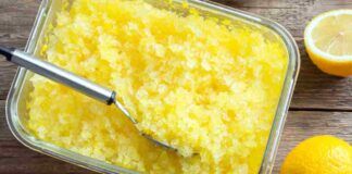 Granita al limone fatta in casa senza gelatiera, fredda e buona come quella siciliana