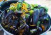 Impepata di cozze con insalata di verdure 06062023 ricettasprint