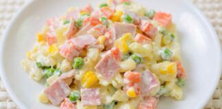 Insalata russa al prosciutto | ancora più golosa | è l'antipasto perfetto!