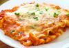 Lasagne al pomodoro | cremose e filanti | sono il pranzo irresistibile di oggi