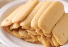 Lingue di gatto | Leggere e profumatissime | Indimenticabili con il gelato! Lingue di gatto| Leggere e profumatissime| indimenticabili con il gelato!