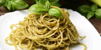 Pasta al pesto di cetrioli | rinfrescante e leggera | depurati mangiando con gusto