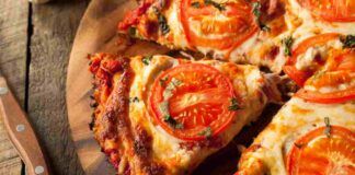 Pizza al pomodoro non serve lievito e farina, ti stupisco, mangi e non ingrassi!