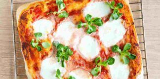 Pizza Margherita quadrata | la merendina nutriente preferita dei bambini