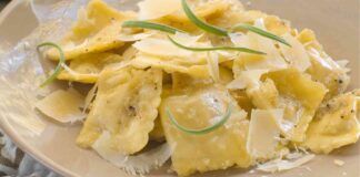 Ravioli al formaggio | golosi e saporiti | sono la cena perfetta di questa sera