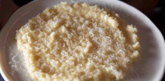 Risotto alla parmigiana | Saporito e succulento | è il confort food che piace a tutti