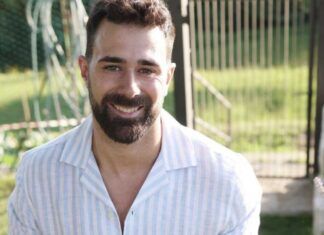 Roberto Valbuzzi addio Cortesie per gli ospiti - RicettaSprint