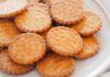 Salatini al parmigiano | croccanti e saporiti | se non vi leccate anche le dita, godrete solo a metà!