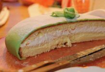 Torta Svedese di marzapane e vaniglia 08062023 ricettasprint