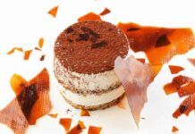 Il tiramisù lo facciamo alla maniera di Antonino Cannavacciuolo: non mette i classici savoiardi, così fai la differenza tiramisù di cannavacciuolo