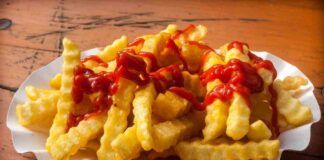 Ketchup fatto in casa: genuino e subito pronto, perfetto per rendere uniche le tue patatine fritte