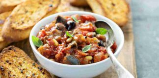 Melanzane al pomodoro fresco per condire la pasta o le bruschette, scegli tu!