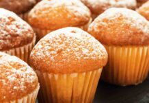 Muffin allo yogurt e acqua: il dessert estivo, leggero e gustoso allo stesso tempo Muffin allo yogurt e acqua il dessert estivo, leggero e gustoso allo stesso tempo