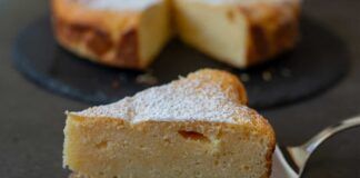 Ti è avanzata la ricotta Prepara questa sofficissima torta, sarà impossibile resistere a tanta bontà