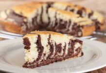 Torta bicolore con la stevia ricetta