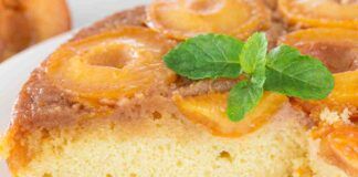 Torta di albicocche rovesciata, la prepari in un attimo e senza sporcare nulla, ricetta super genuina