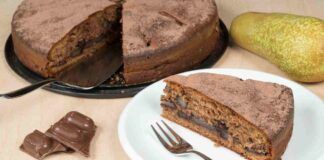 Cacao, gocce di cioccolato e pere danno vita ad un dessert speciale, perfetto per tutta la famiglia