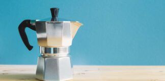 Caffè con la cremina come quello del bar, basta una moka e un cucchiaino, prova e mi darai ragione