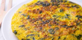 Frittata con formaggio e rucola la ricetta perfetta per la cena di stasera, prova e vedrai che successone