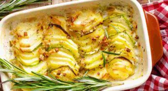 Gratin zucchine e patate pronto in 20 minuti, solo 4 ingredienti e la cena è pronta