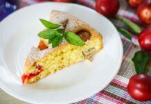 Hai dello yogurt e prugne fresche in frigo Prepara la torta della nonna Ricettasprint