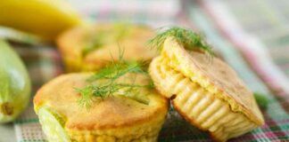 Muffin con zucchine e formaggi a dir poco golosi, questi sono perfetti per arricchire il buffet